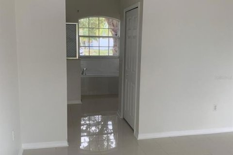 Villa ou maison à vendre à Kissimmee, Floride: 3 chambres, 174.28 m2 № 1774936 - photo 16