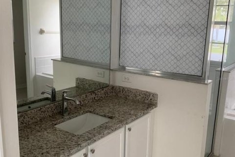 Villa ou maison à vendre à Kissimmee, Floride: 3 chambres, 174.28 m2 № 1774936 - photo 17