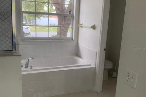 Villa ou maison à vendre à Kissimmee, Floride: 3 chambres, 174.28 m2 № 1774936 - photo 18