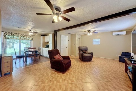 Villa ou maison à vendre à Orlando, Floride: 3 chambres, 104.52 m2 № 2223202 - photo 6