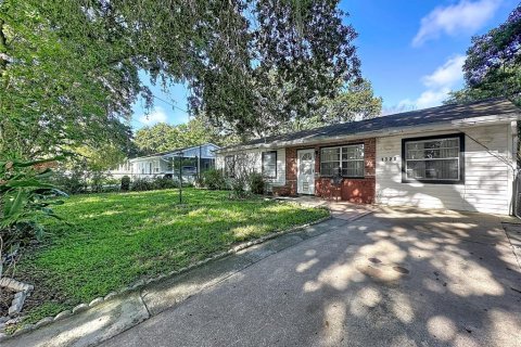 Villa ou maison à vendre à Orlando, Floride: 3 chambres, 104.52 m2 № 2223202 - photo 2