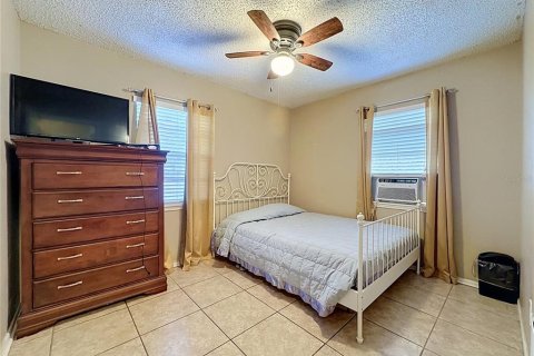 Villa ou maison à vendre à Orlando, Floride: 3 chambres, 104.52 m2 № 2223202 - photo 15