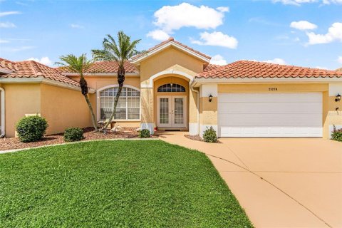 Villa ou maison à vendre à Port Charlotte, Floride: 3 chambres, 189.52 m2 № 2349574 - photo 7