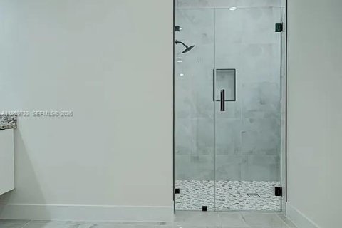 House in Lehigh Acres, Florida 3 bedrooms № 2022233 - photo 25