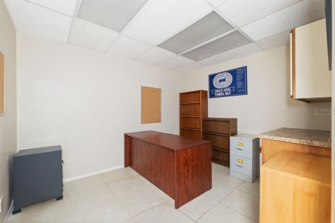 Immobilier commercial à vendre à Largo, Floride: 247.12 m2 № 1918187 - photo 25