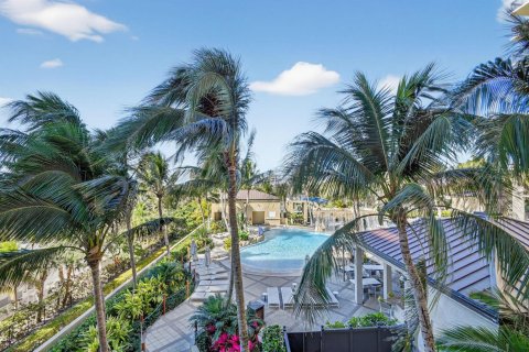 Condo in Riviera Beach, Florida, 1 bedroom  № 2192430 - photo 29