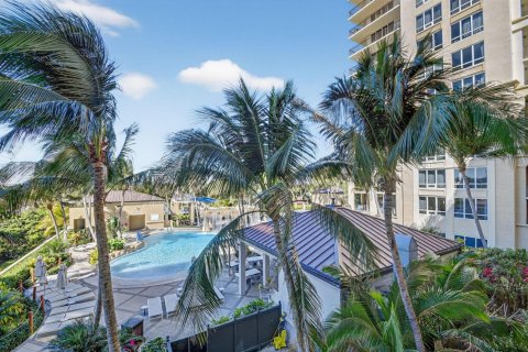 Condo in Riviera Beach, Florida, 1 bedroom  № 2192430 - photo 28