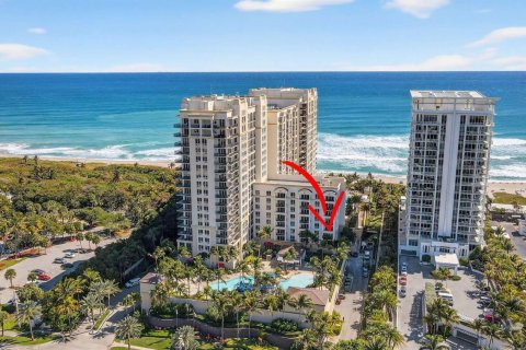 Condo in Riviera Beach, Florida, 1 bedroom  № 2192430 - photo 2
