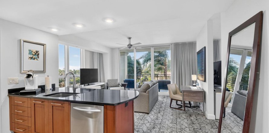 Condo in Riviera Beach, Florida, 1 bedroom  № 2192430
