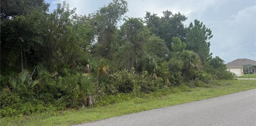 Terreno en North Port, Florida № 2234274