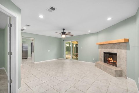 Villa ou maison à vendre à Gainesville, Floride: 3 chambres, 176.51 m2 № 1888685 - photo 6