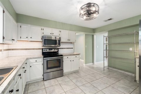 Villa ou maison à vendre à Gainesville, Floride: 3 chambres, 176.51 m2 № 1888685 - photo 12