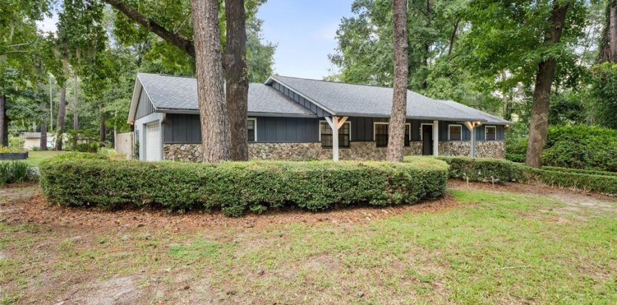 Villa ou maison à Gainesville, Floride 3 chambres, 176.51 m2 № 1888685