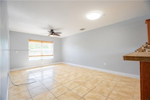 Купить кондоминиум в Хайалиа Гарденс, Флорида 2 спальни, 78.32м2, № 2018703 - фото 4