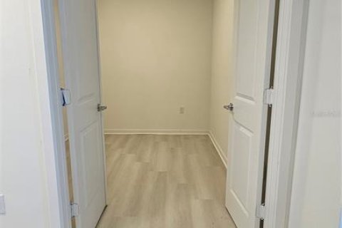Copropriété à louer à Orlando, Floride: 2 chambres, 100.8 m2 № 2420299 - photo 8
