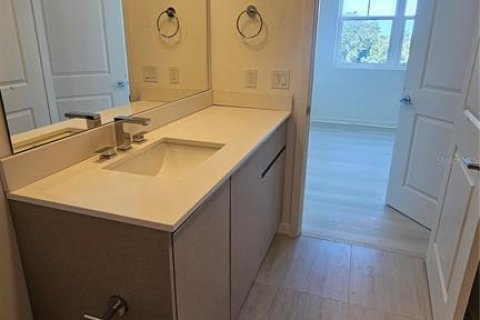 Copropriété à louer à Orlando, Floride: 2 chambres, 100.8 m2 № 2420299 - photo 15