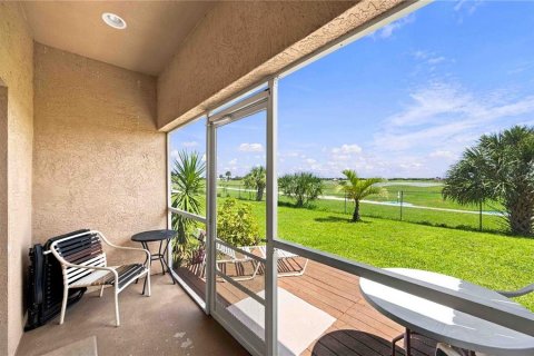 Duplex à vendre à Port Charlotte, Floride: 3 chambres, 127.09 m2 № 2396036 - photo 25