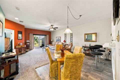 Duplex à vendre à Port Charlotte, Floride: 3 chambres, 127.09 m2 № 2396036 - photo 12