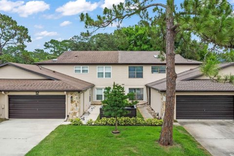 Townhouse in Ormond Beach, Florida 4 bedrooms, 250.65 sq.m. № 1771198 - photo 1