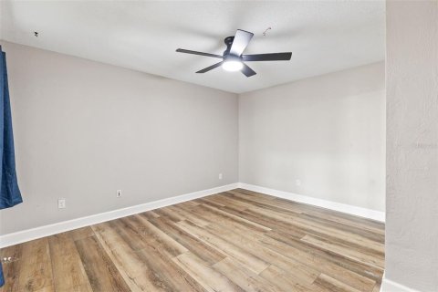 Townhouse in Ormond Beach, Florida 4 bedrooms, 250.65 sq.m. № 1771198 - photo 27