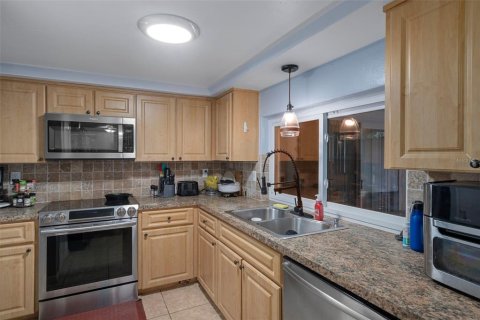 Villa ou maison à vendre à Hudson, Floride: 2 chambres, 121.89 m2 № 1848426 - photo 15