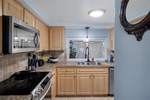 Villa ou maison à vendre à Hudson, Floride: 2 chambres, 121.89 m2 № 1848426 - photo 13