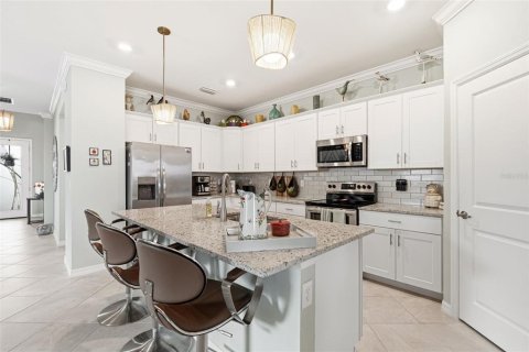 Villa ou maison à vendre à Port Charlotte, Floride: 4 chambres, 186.36 m2 № 2215742 - photo 5