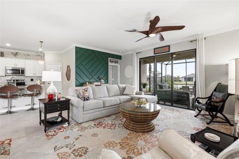 Villa ou maison à vendre à Port Charlotte, Floride: 4 chambres, 186.36 m2 № 2215742 - photo 13