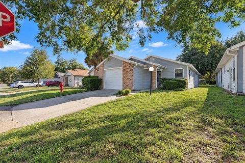 Casa en Ocala, Florida 2 dormitorios, 105.72 m2 № 2361237