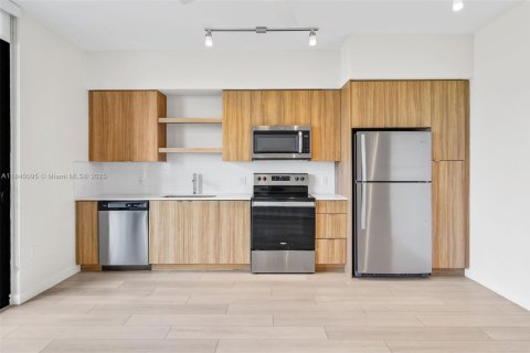 Appartement à louer à Fort Lauderdale, Floride: 59.64 m2 № 1840813 - photo 2