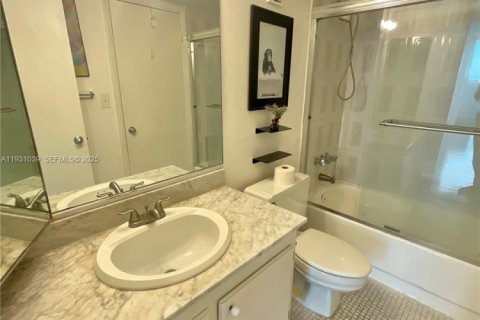 Copropriété à louer à Miami, Floride: 1 chambre, 79.15 m2 № 1989884 - photo 14