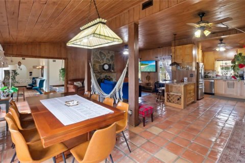 Купить виллу или дом в Майами, Флорида 5 спален, 299.52м2, № 1954721 - фото 21