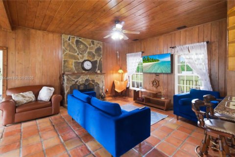 Купить виллу или дом в Майами, Флорида 5 спален, 299.52м2, № 1954721 - фото 14