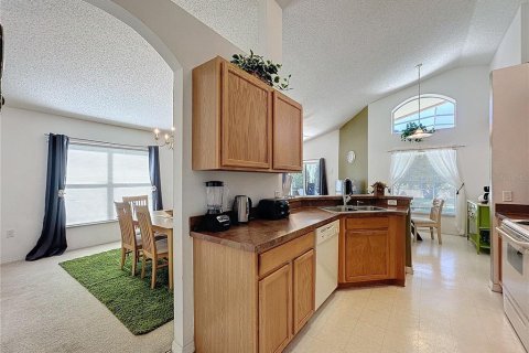 Купить виллу или дом в Хейнс-Сити, Флорида 8 комнат, 143.35м2, № 1287979 - фото 19