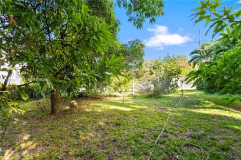 Terreno en venta en Fort Lauderdale, Florida № 2039441 - foto 8