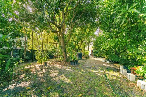 Terreno en venta en Fort Lauderdale, Florida № 2039441 - foto 7