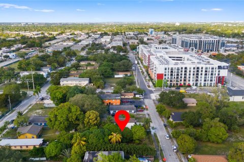 Terreno en venta en Fort Lauderdale, Florida № 2039441 - foto 22