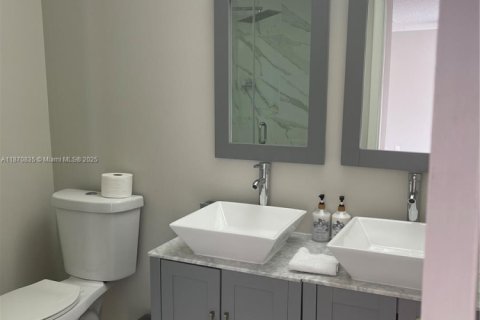 Touwnhouse à vendre à Plantation, Floride: 3 chambres, 164.44 m2 № 1926756 - photo 13