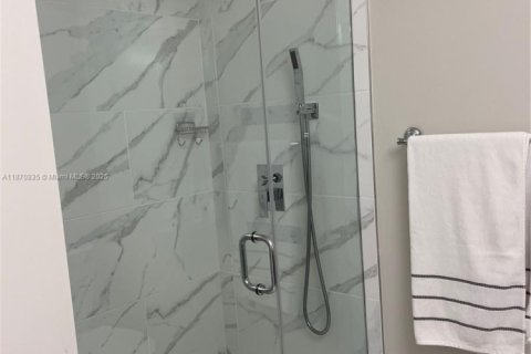 Touwnhouse à vendre à Plantation, Floride: 3 chambres, 164.44 m2 № 1926756 - photo 12