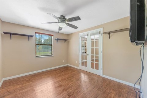 House in Odessa, Florida 3 bedrooms, 161.09 sq.m. № 2430575 - photo 20