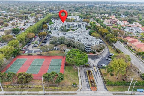 Купить кондоминиум в Майами, Флорида 1 спальня, 83.15м2, № 2045627 - фото 20