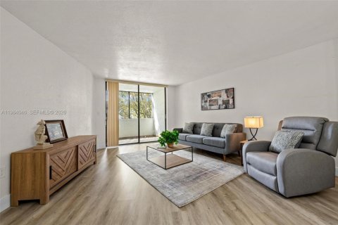 Купить кондоминиум в Майами, Флорида 1 спальня, 83.15м2, № 2045627 - фото 10