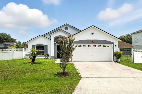 Villa ou maison à Kissimmee, Floride 3 chambres, 144.83 m2 № 2267374
