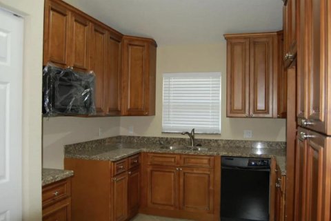 Immobilier commercial à vendre à Delray Beach, Floride: 126.35 m2 № 2148030 - photo 9