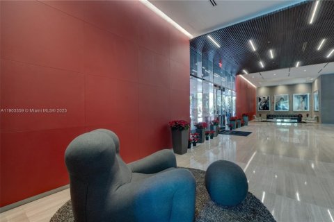 Condominio en alquiler en Miami, Florida, 1 dormitorio, 69.49 m2 № 1954384 - foto 11