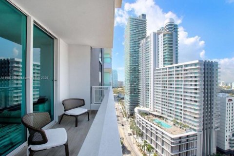 Condominio en alquiler en Miami, Florida, 1 dormitorio, 69.49 m2 № 1954384 - foto 25
