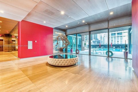 Condominio en alquiler en Miami, Florida, 1 dormitorio, 69.49 m2 № 1954384 - foto 17