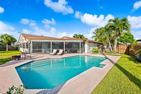 Villa ou maison à vendre à Margate, Floride: 3 chambres № 1948603 - photo 8