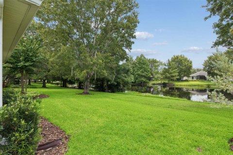 House in DeLand, Florida 2 bedrooms, 146.04 sq.m. № 2266898 - photo 29