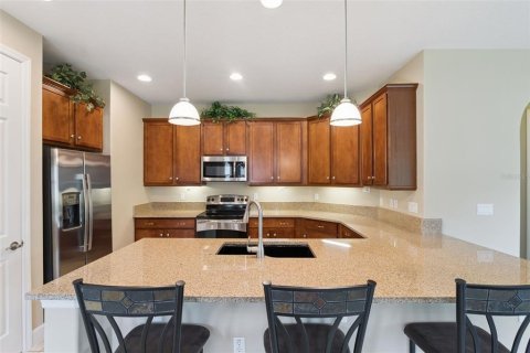 House in DeLand, Florida 2 bedrooms, 146.04 sq.m. № 2266898 - photo 8